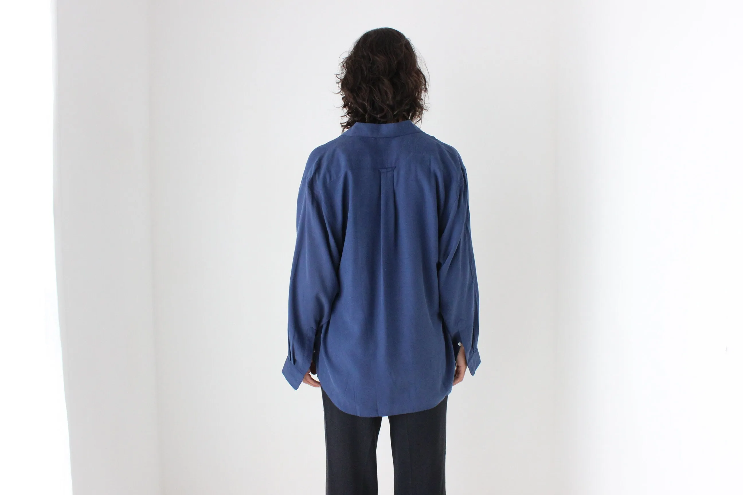 90s Textured Pure Silk Relaxed Shirt in Navy