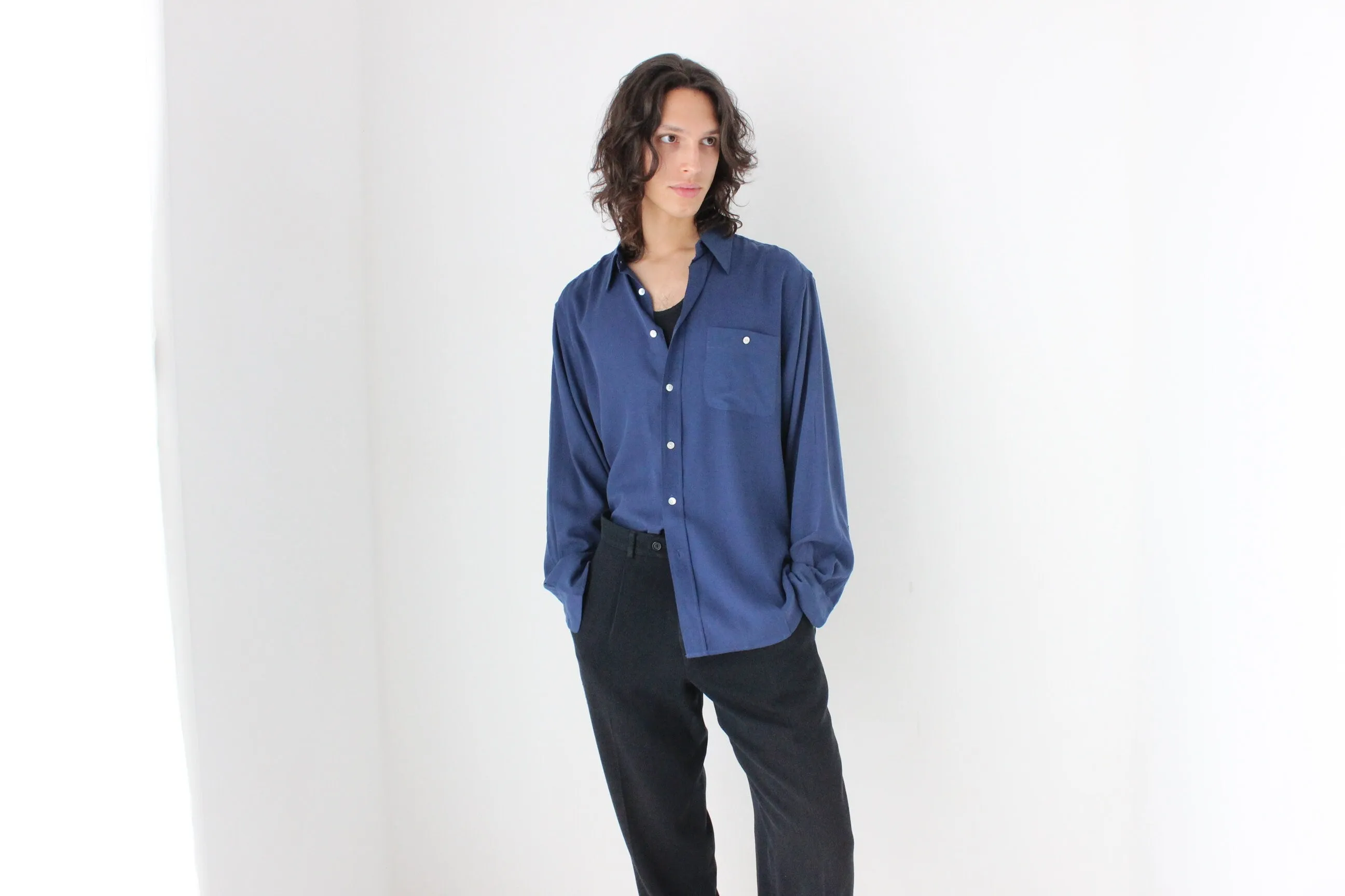 90s Textured Pure Silk Relaxed Shirt in Navy