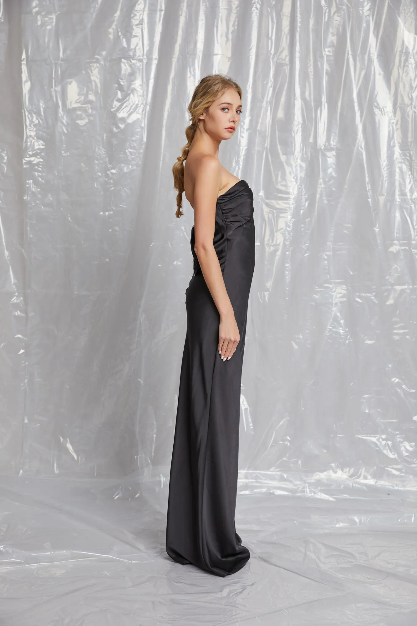 Back Bow Detail Tube Midi Dress