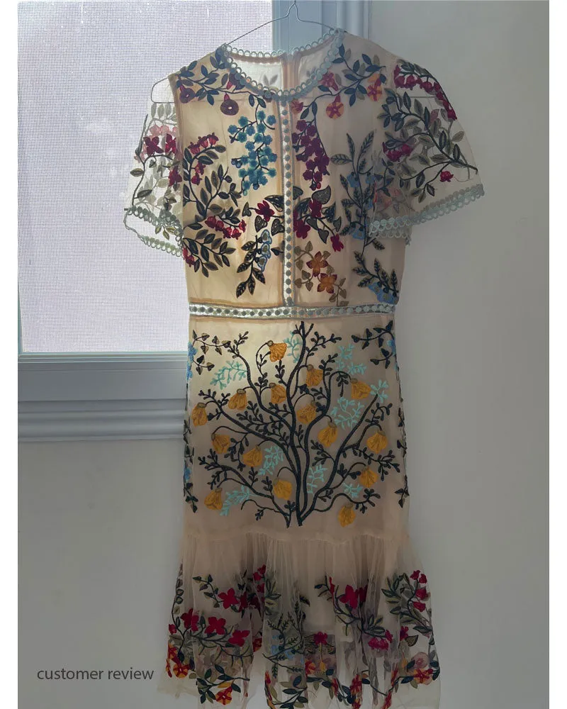 Boho Vintage Party Dress - Mini Dress Embroidered Arabella Rose in White Apricot