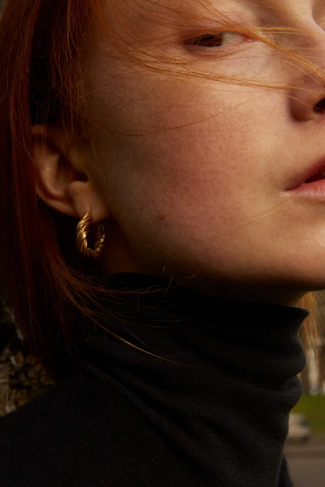 Deep State - Gold Vermeil Hoop Earrings