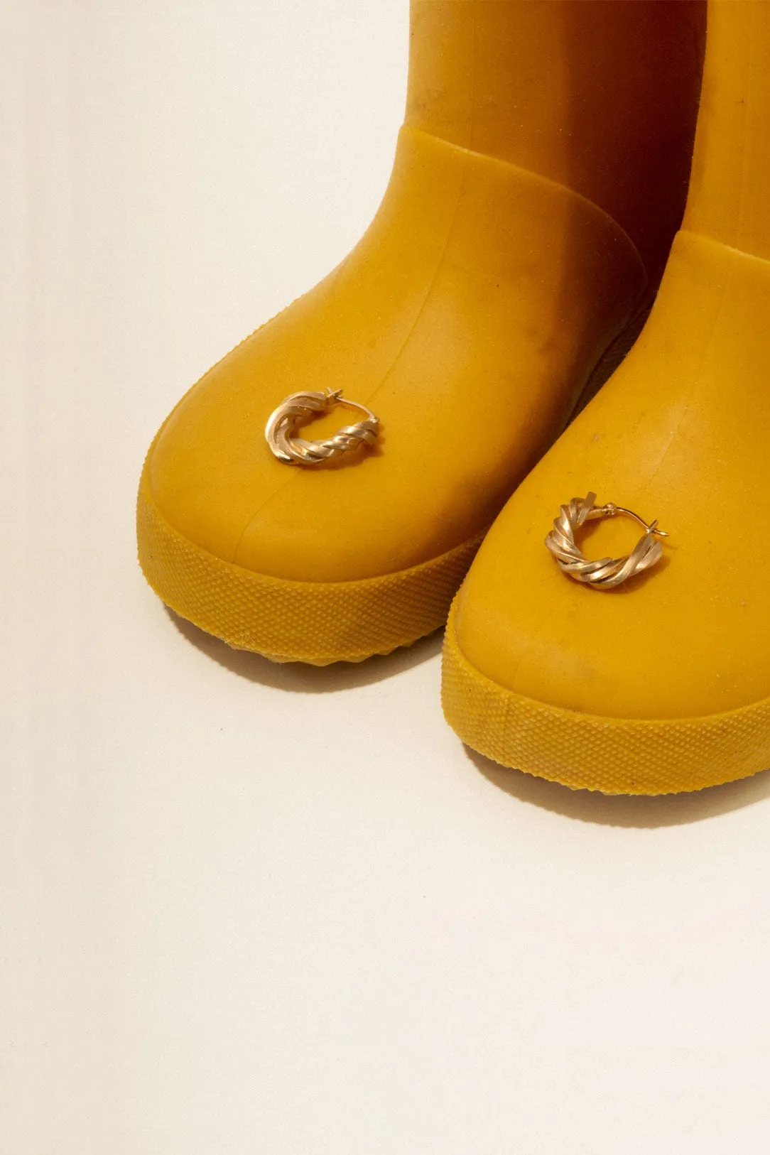 Deep State - Gold Vermeil Hoop Earrings