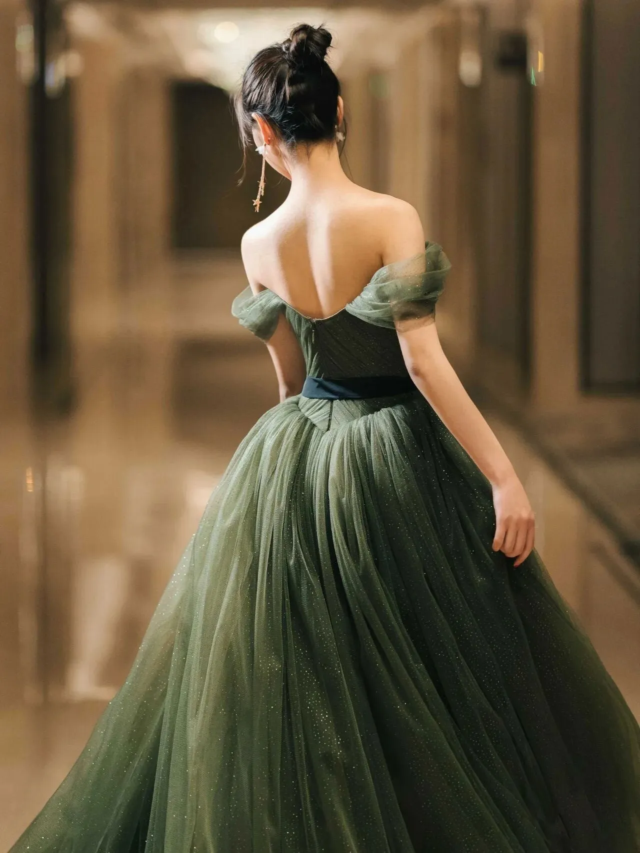 Elegant Sweetheart Neck Tulle Sequin Long Prom Dress, Backless Graduation Dresses