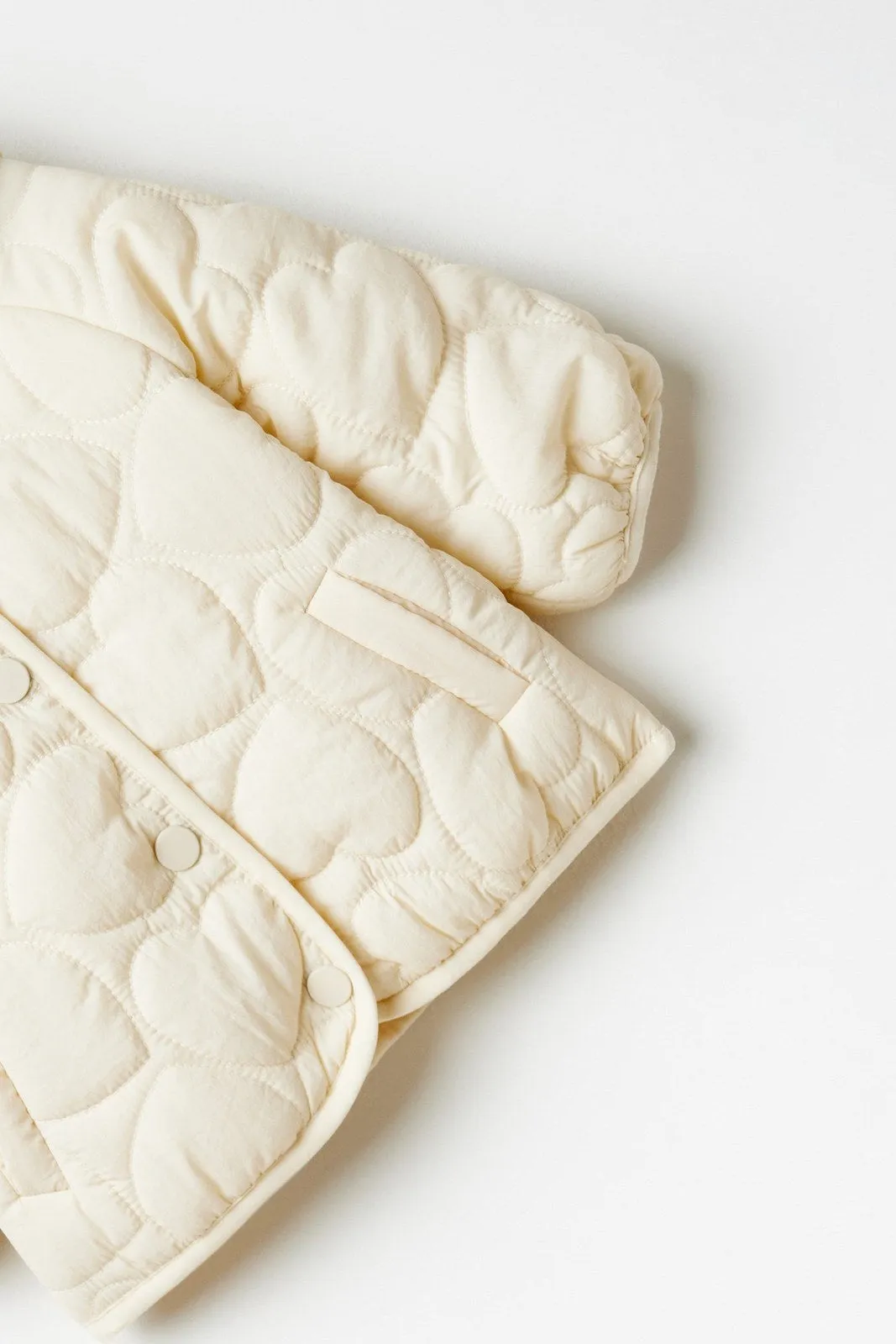 Heart-quilted coat - Ecru