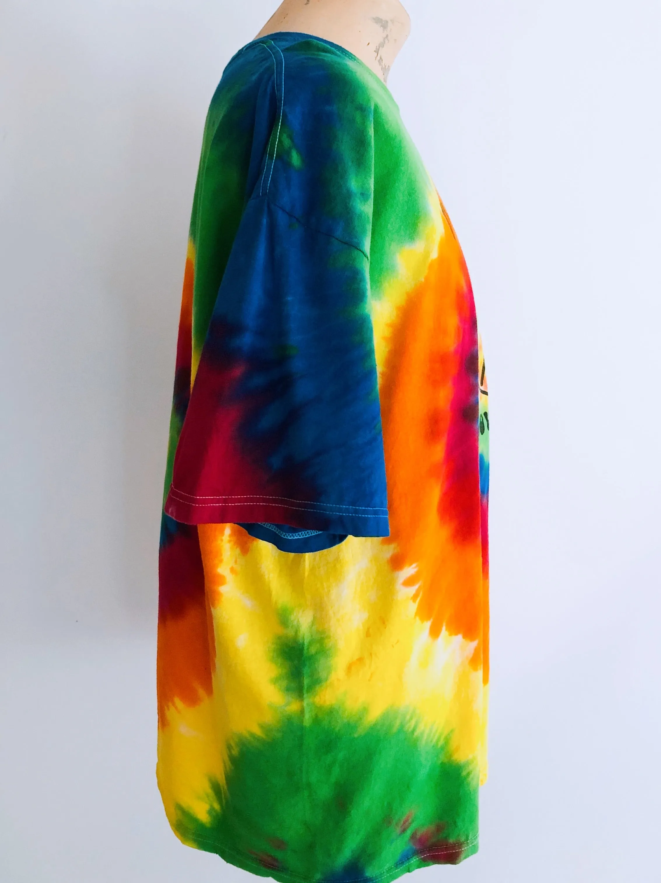 Rainbow guitar print tie-dye T-shirt