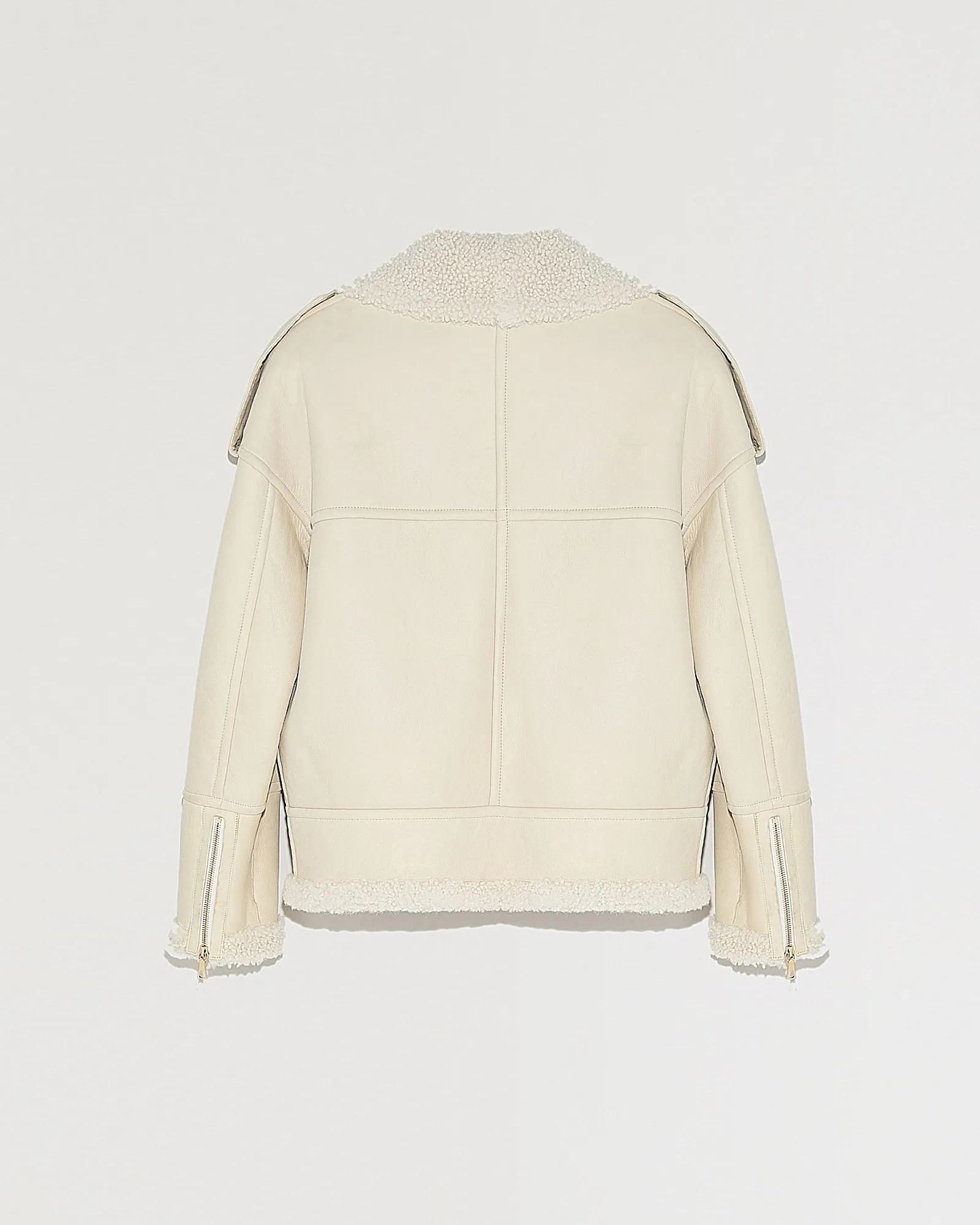 Short reversible jacket in merinillo lambskin leather