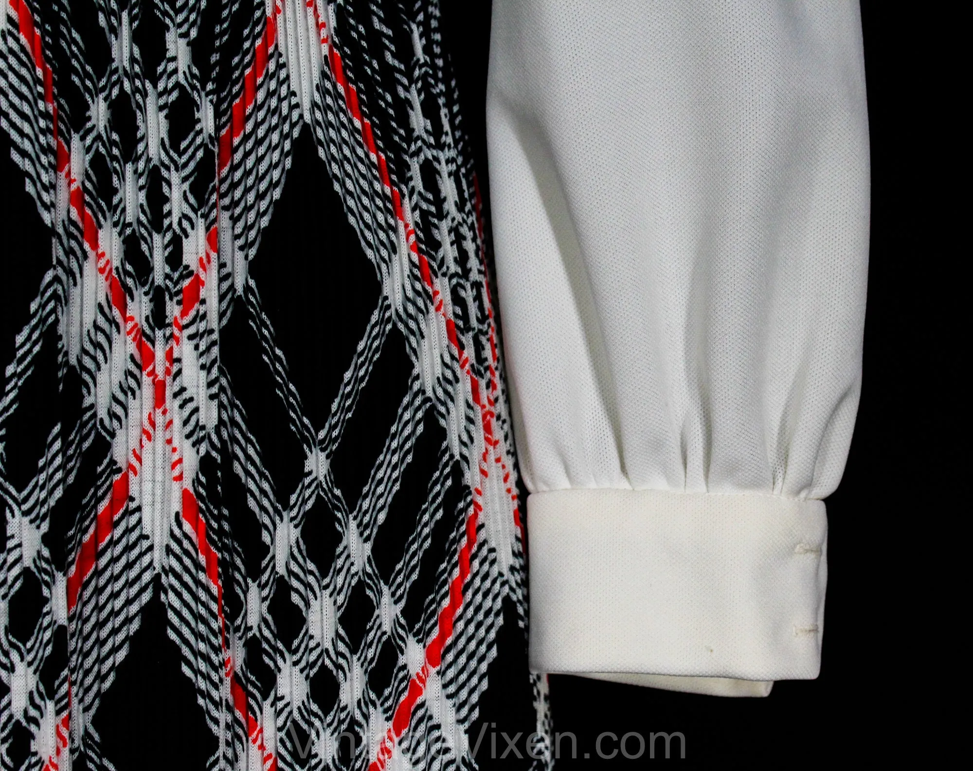Size 6 Maxi Dress - Small 70s Black Red & White Color Block Bodice and Plaid Polyester Knit - Long Sleeve 1970s Fall Autumn Preppy - Bust 34
