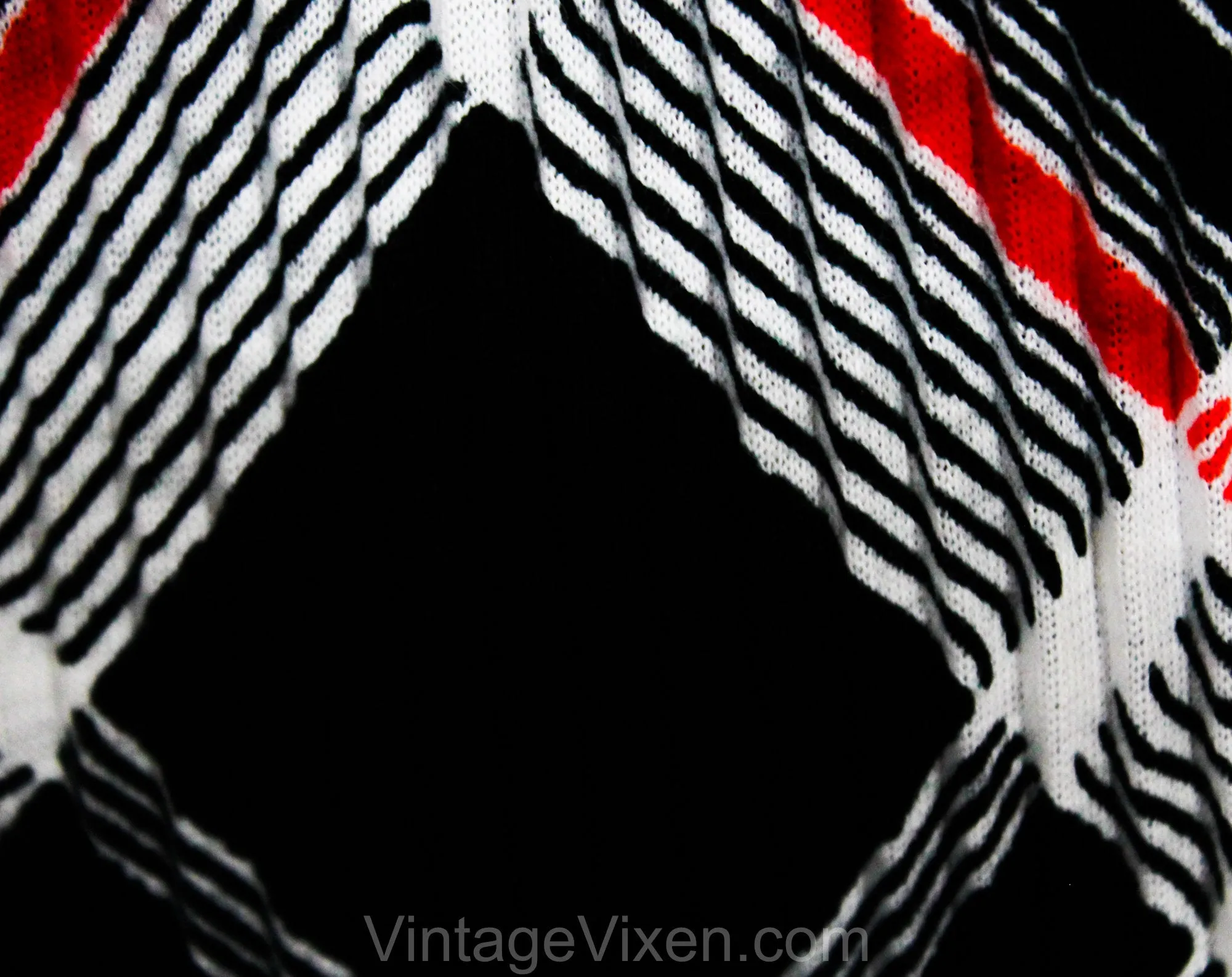 Size 6 Maxi Dress - Small 70s Black Red & White Color Block Bodice and Plaid Polyester Knit - Long Sleeve 1970s Fall Autumn Preppy - Bust 34