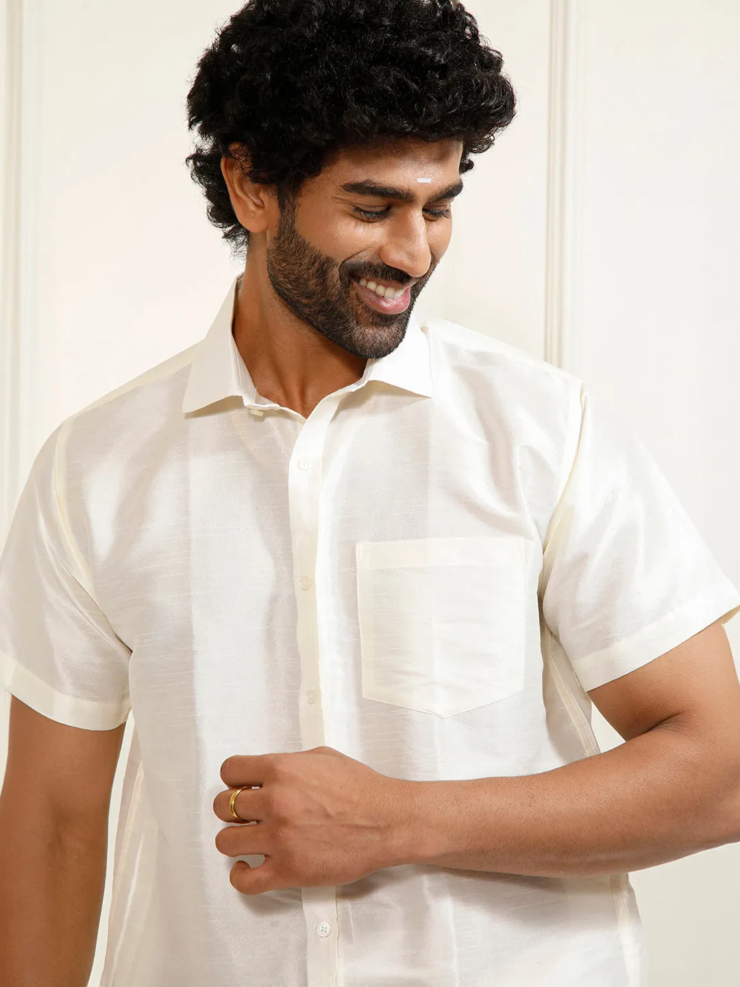 VM By VASTRAMAY Men's Cream and White Silk Blend Shirt And Mundu Set